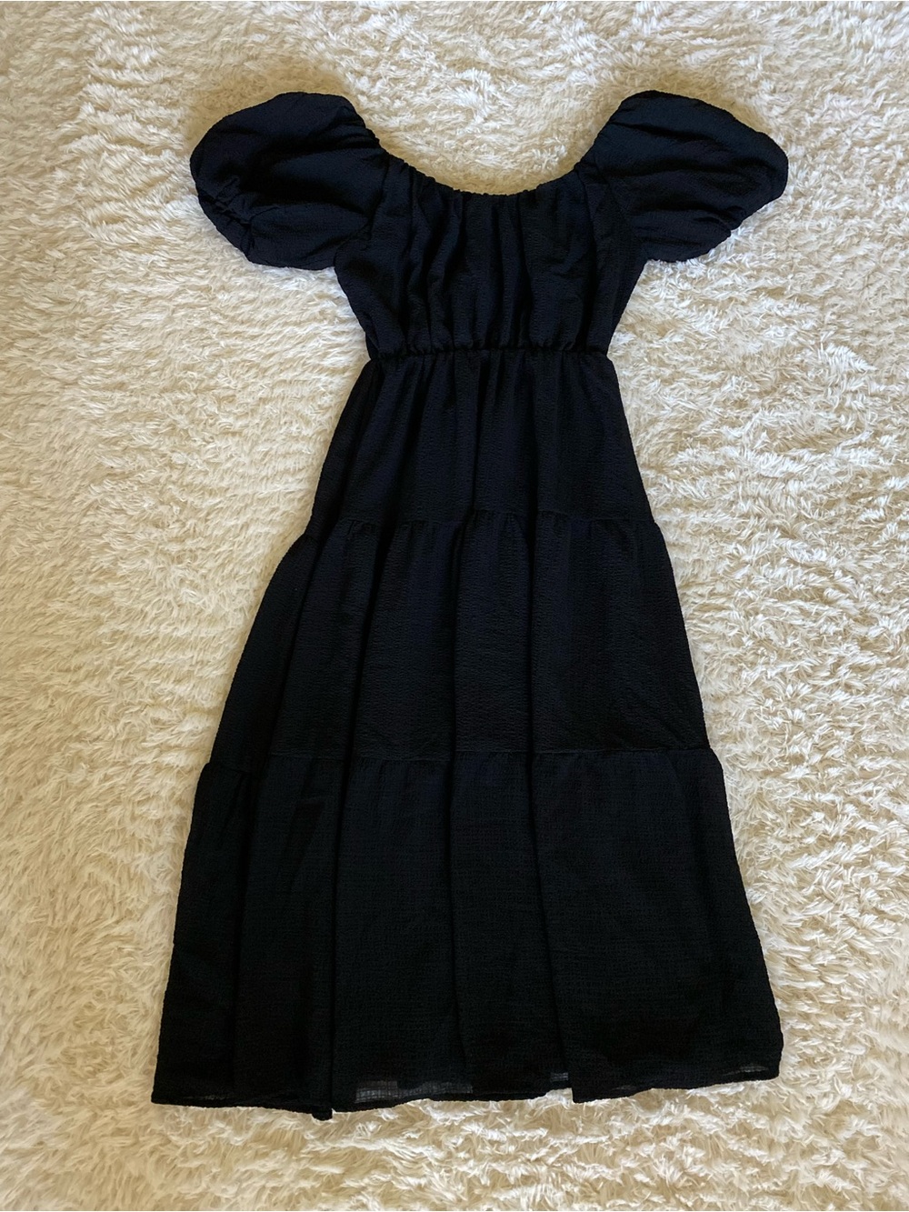 Astr Black Puffed Sleeve Tiered Dress